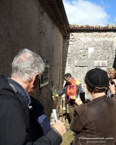 Civita D'Antino -  Anders Trulson visita al cimitero